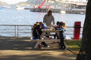 Crianças conhecem a história olímpica do Sailing