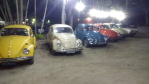 Sailing promove encontro de carros antigos